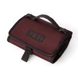 Yeti Daytrip Lunch Bag Wild Vine Red