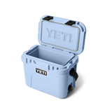 Yeti Roadie 15 Cooler - Big Sky Blue